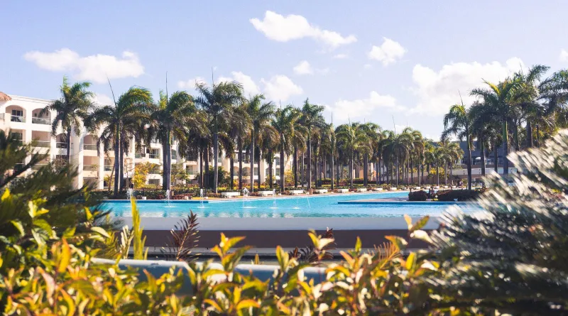 Island Resort